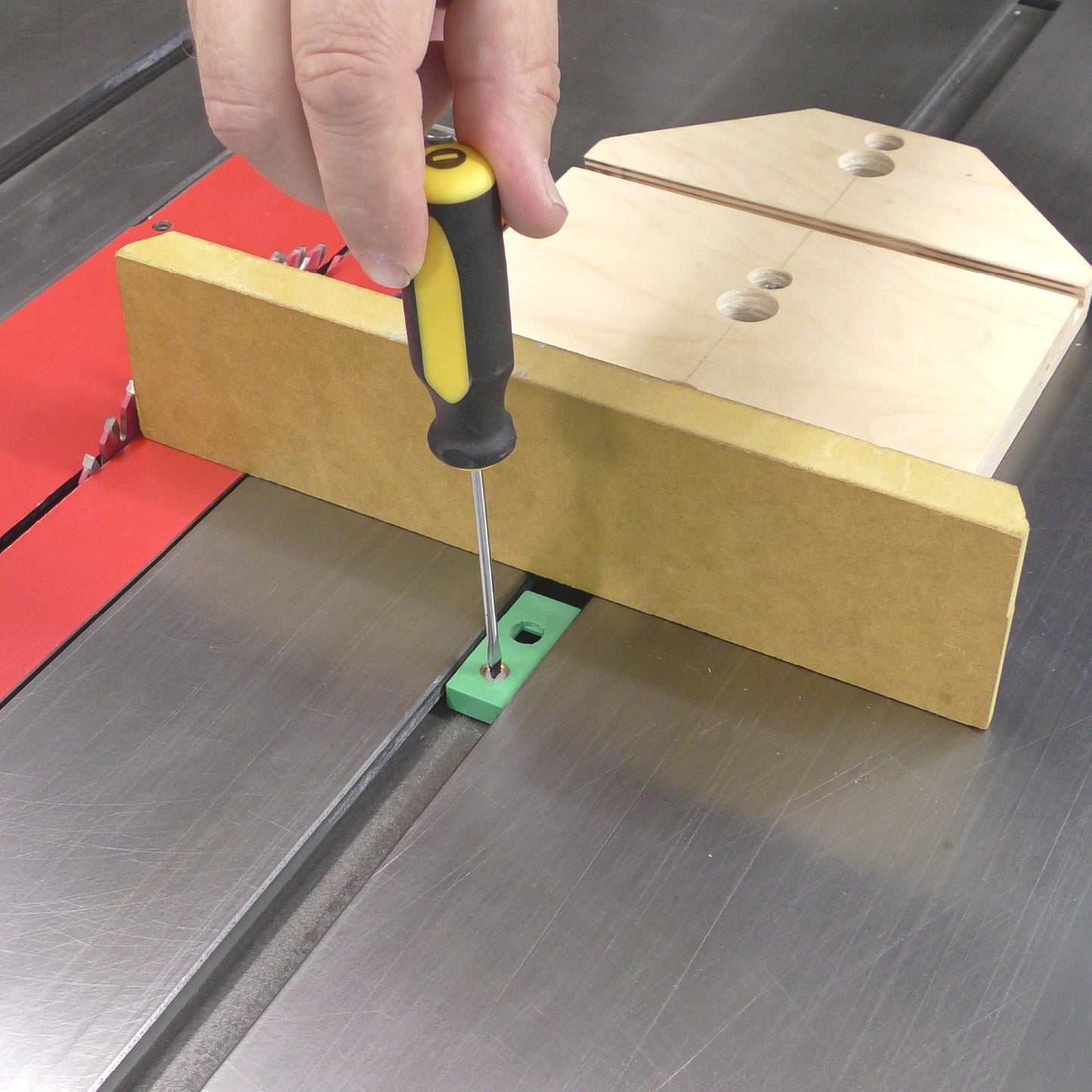 Microjig Zeroplay miter stop