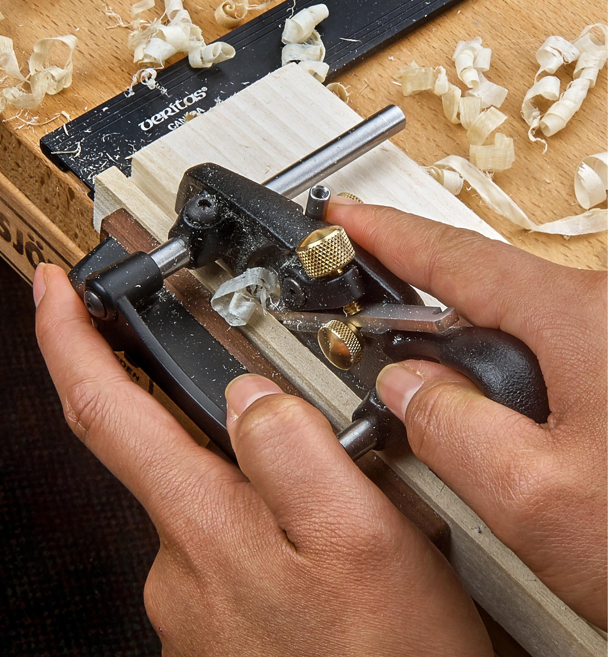 Buy Veritas Box-Maker's Plow Plane - Right Hand by VERITAS online ...