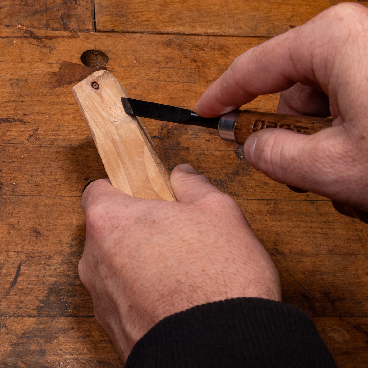 Narex PROFI Palm Carving Chisel Double Skew 8mm