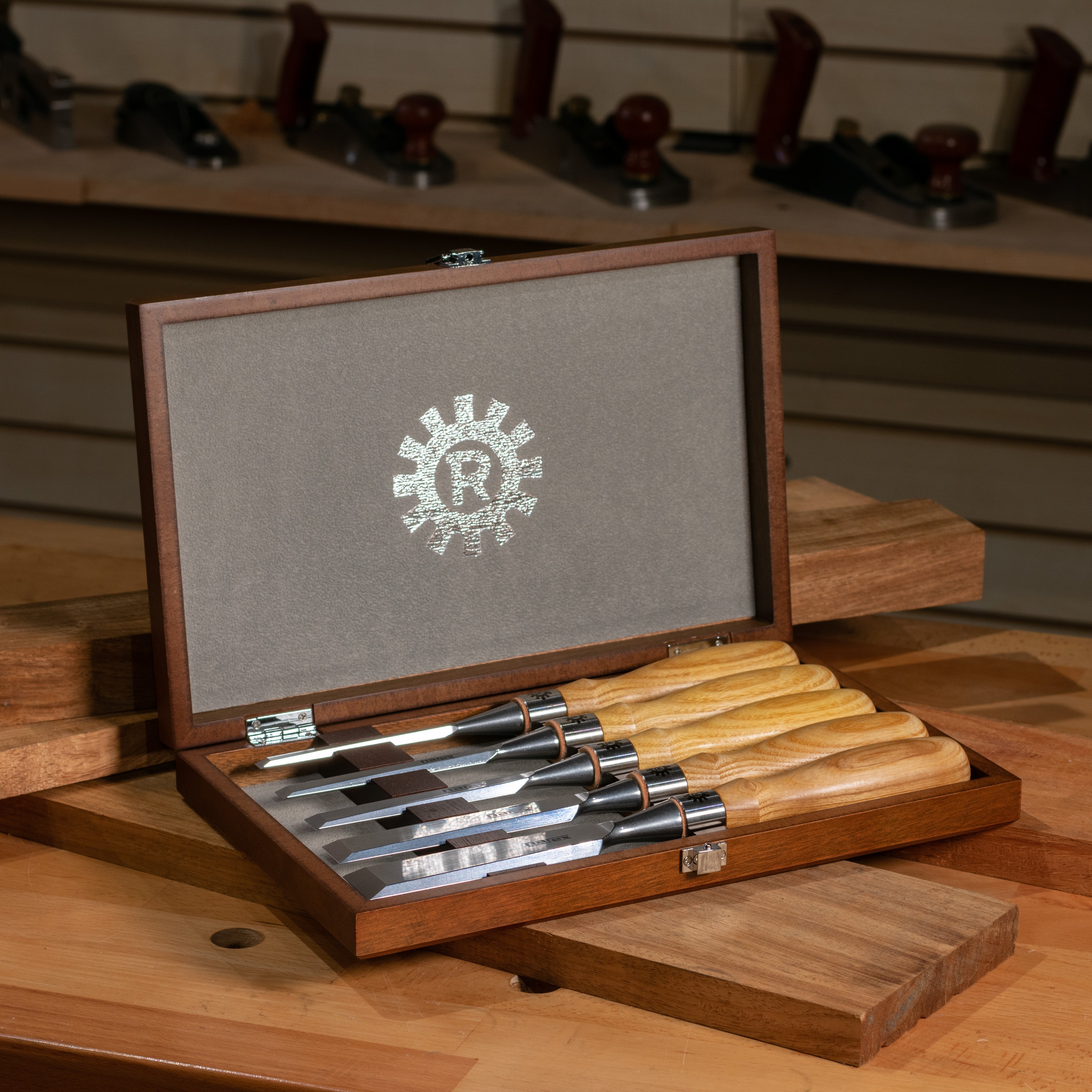 Buy Narex Premium Richter Cryogenic 5pc Bevel Edge Chisel Set in Wooden ...