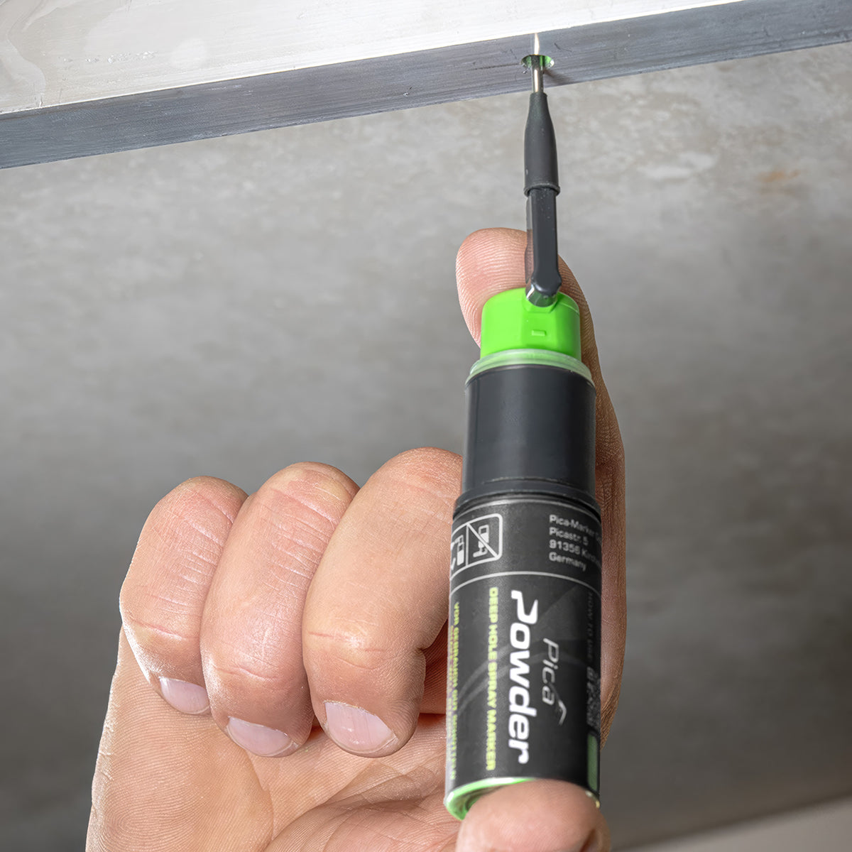PICA Powder Deep Hole Spray Marker
