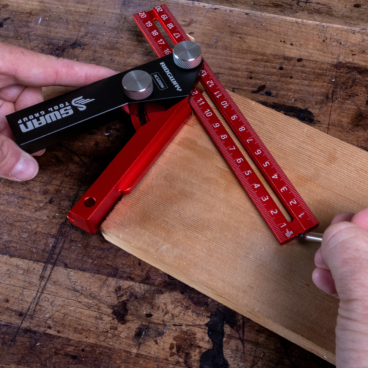 Swan Tools Ridgway Carpenter Square