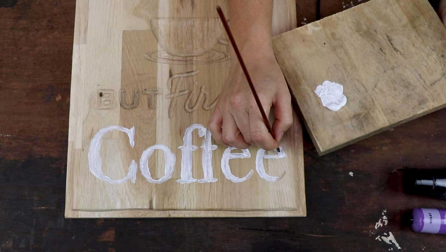 How to make your own wooden sign - Step 5
